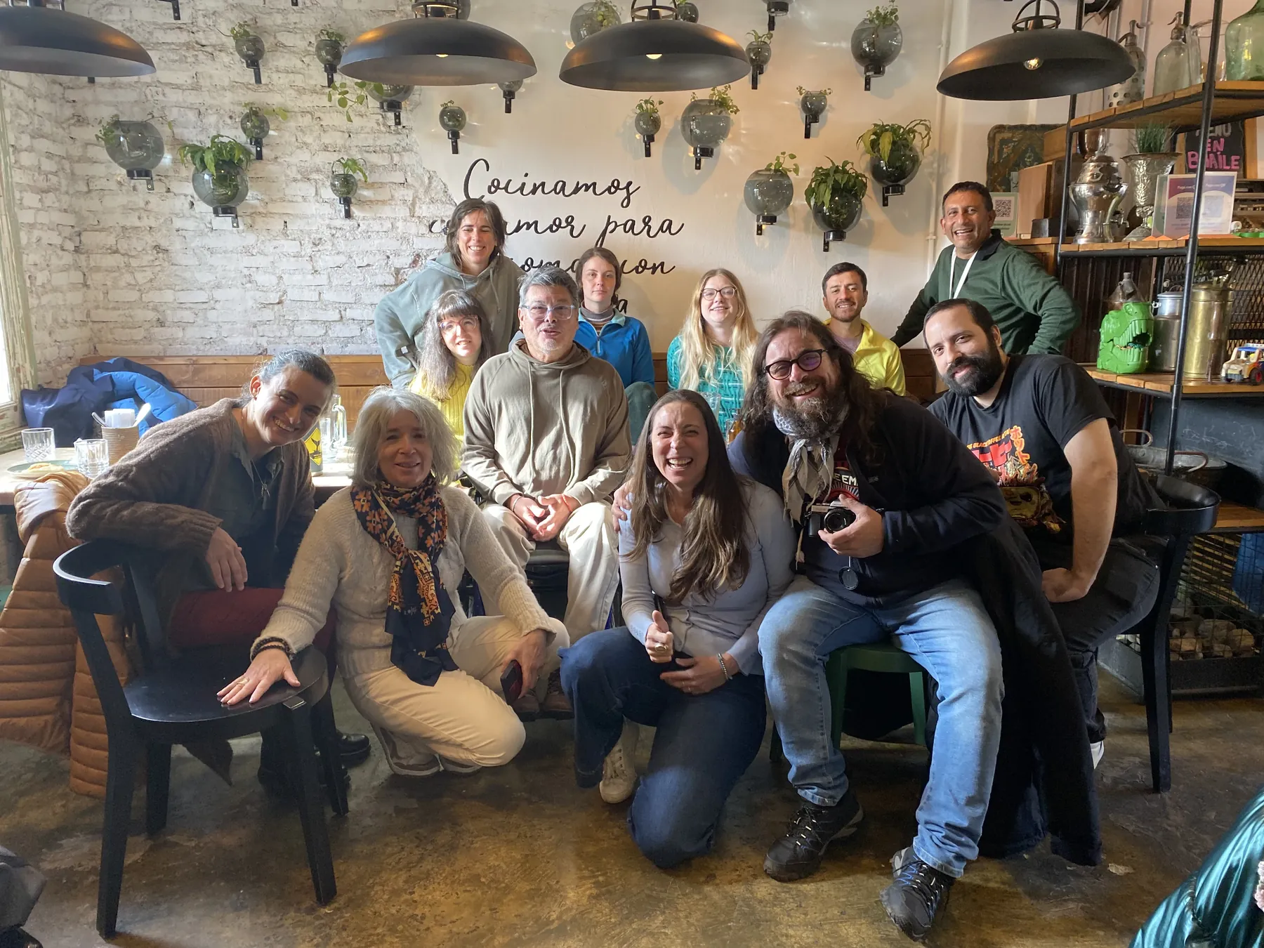 Encuentro cultural entre artistas de diferentes países